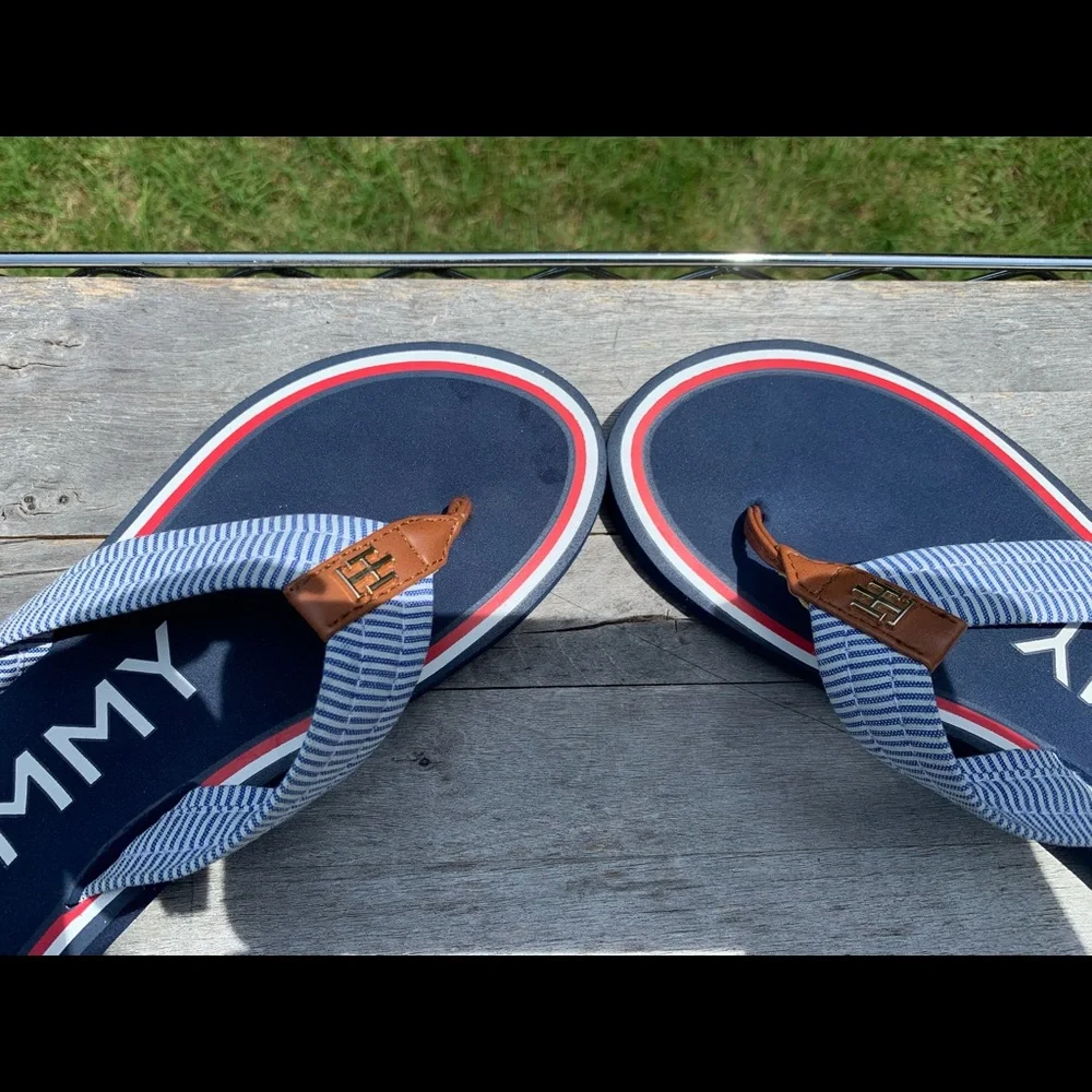 Tommy Hilfiger Flip flops never worn - Picture 5 of 7
